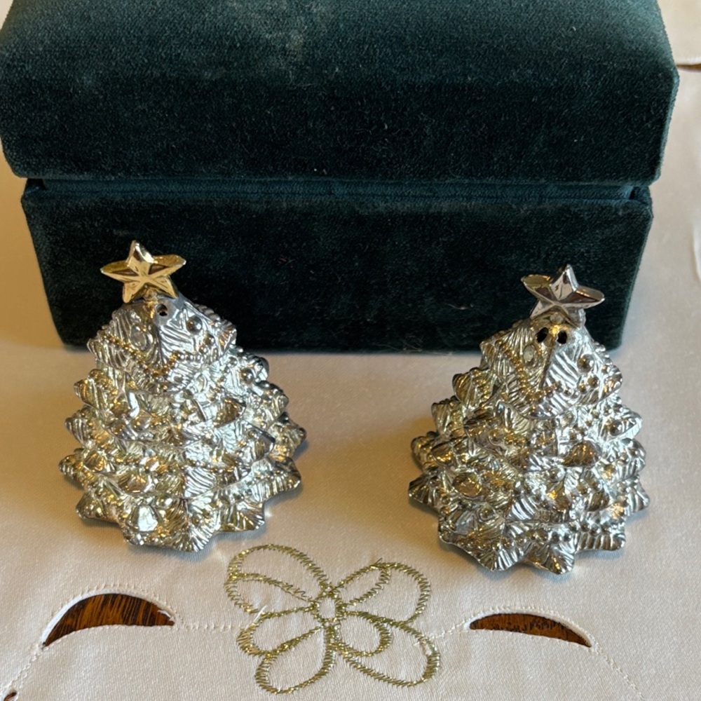 Godinger Silver Christmas Tree Salt and Pepper Shakers Vintage